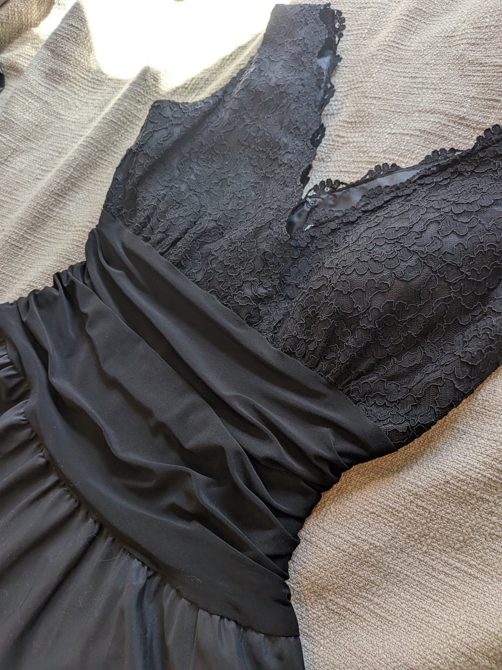 Jessica Howard Black Lace V-Neck Fit And Flare Dress Size 14